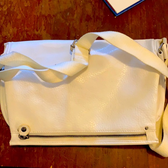 White Roxy bag - Picture 1 of 5